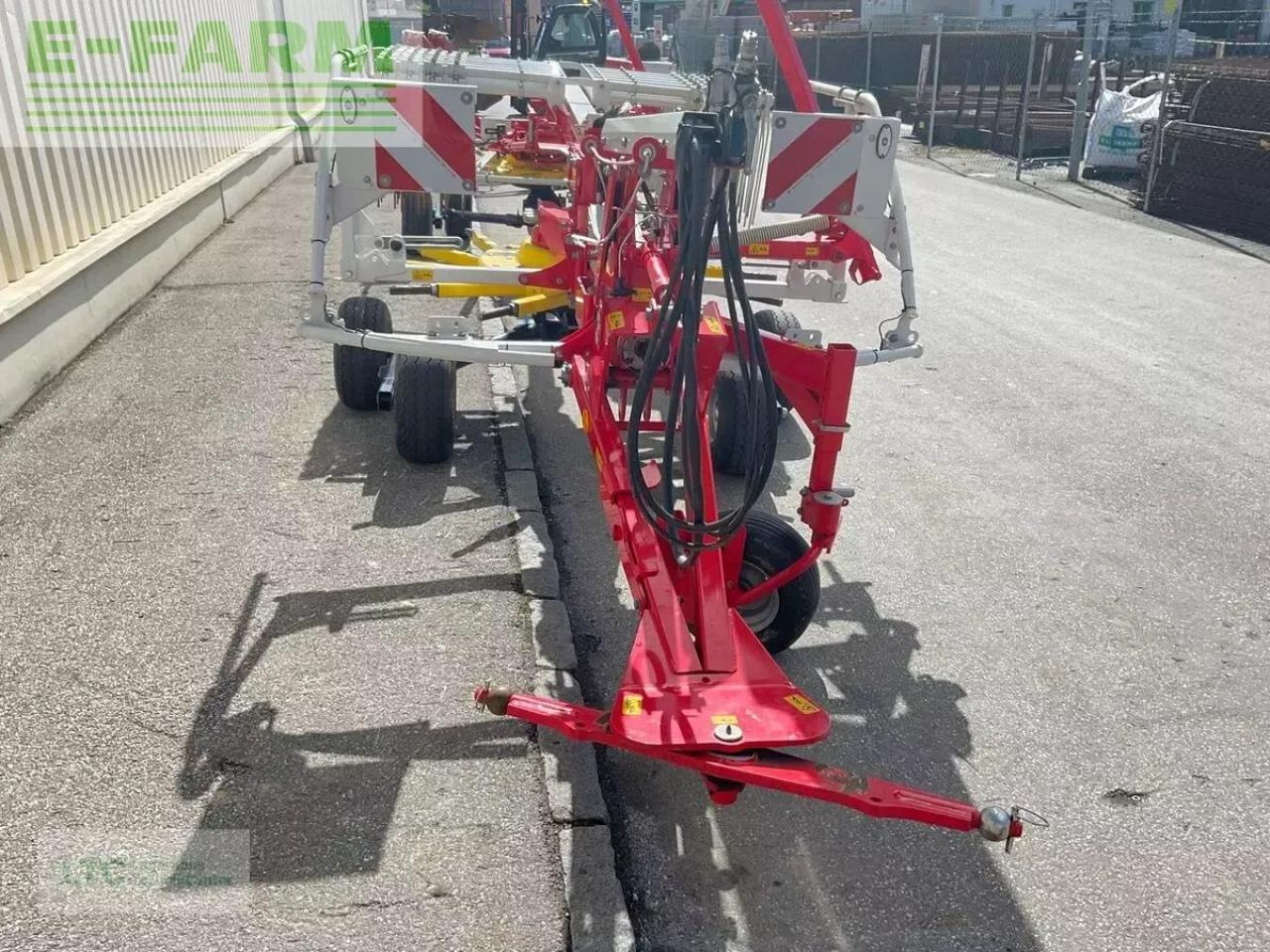 Pöttinger top 632 a - Tedder/ Menyapu: gambar 5 Pöttinger top 632 a - Tedder/ Menyapu: gambar 5