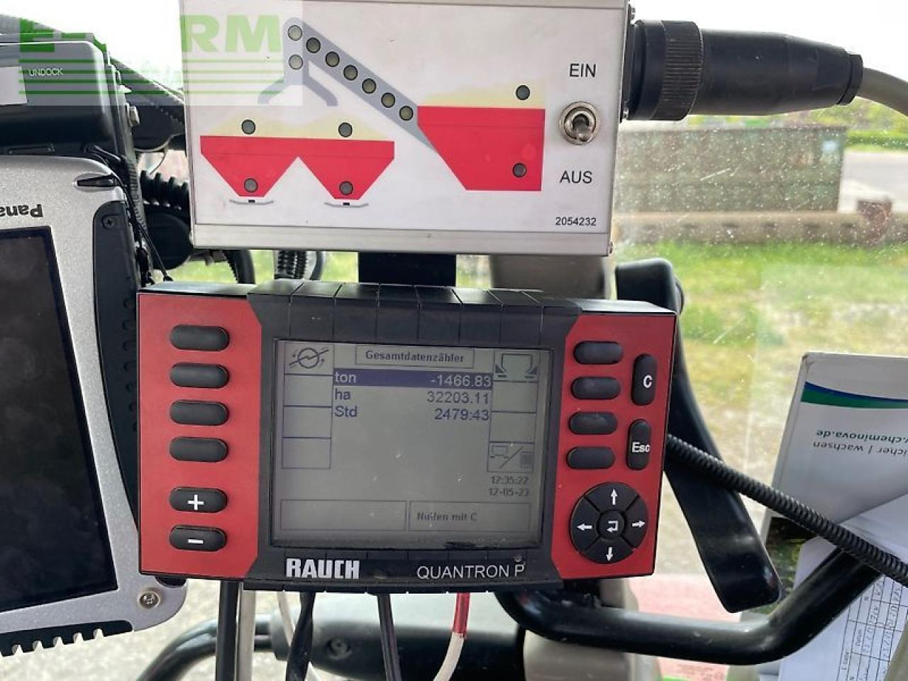 Rauch tws 7000 + axera h emc - Penyebar pupuk: gambar 2 Rauch tws 7000 + axera h emc - Penyebar pupuk: gambar 2