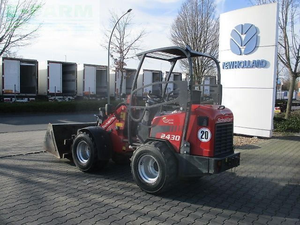 Schäffer 2430 - Ekskavator mini: gambar 4 Schäffer 2430 - Ekskavator mini: gambar 4