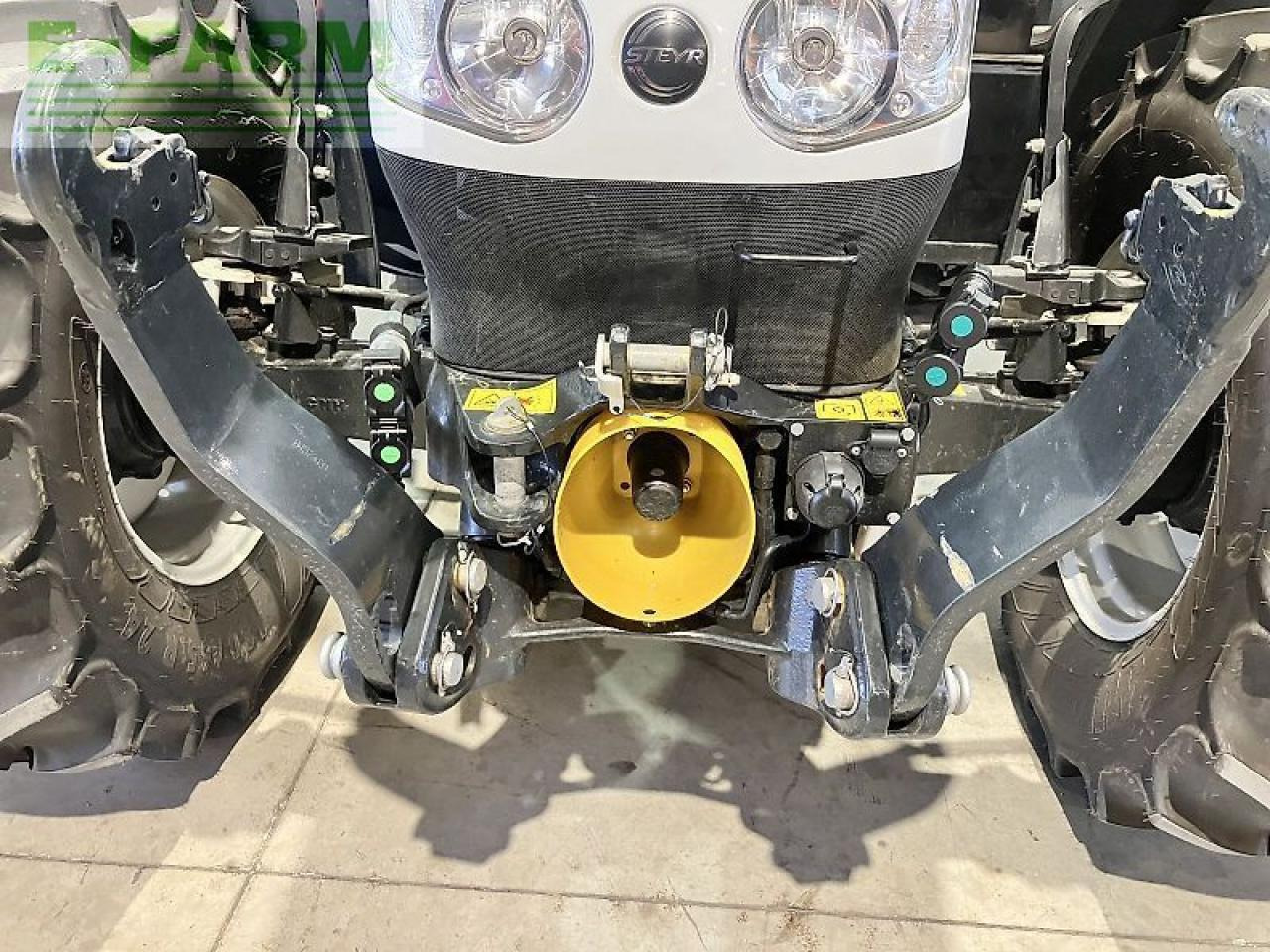 Traktor Steyr 4120 multi (stage v): gambar 10