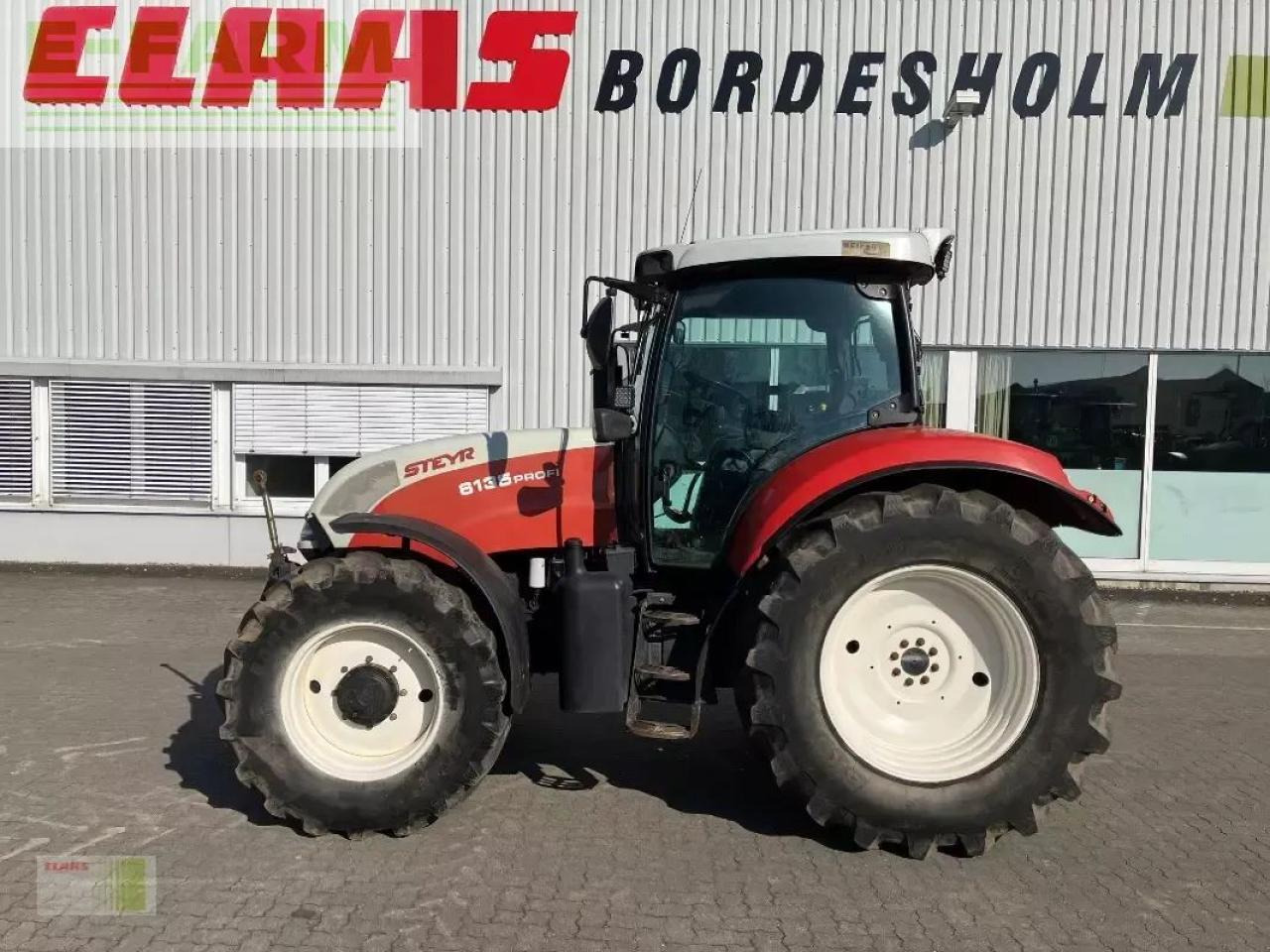 Steyr 6135 profi - Traktor: gambar 1 Steyr 6135 profi - Traktor: gambar 1