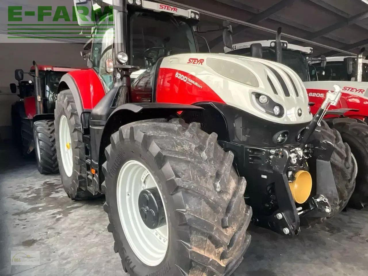 Steyr terrus 6300 cvt CVT - Traktor: gambar 1 Steyr terrus 6300 cvt CVT - Traktor: gambar 1