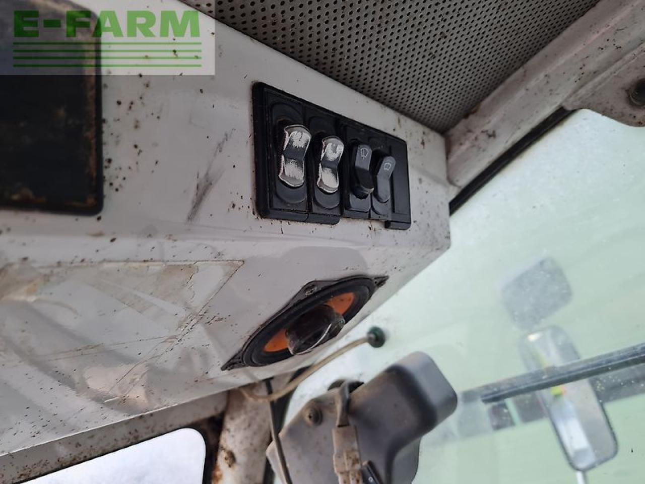 Peralatan ternak Storti greyhound 20 m3 horizontaal zelfrijder: gambar 21 Peralatan ternak Storti greyhound 20 m3 horizontaal zelfrijder: gambar 21