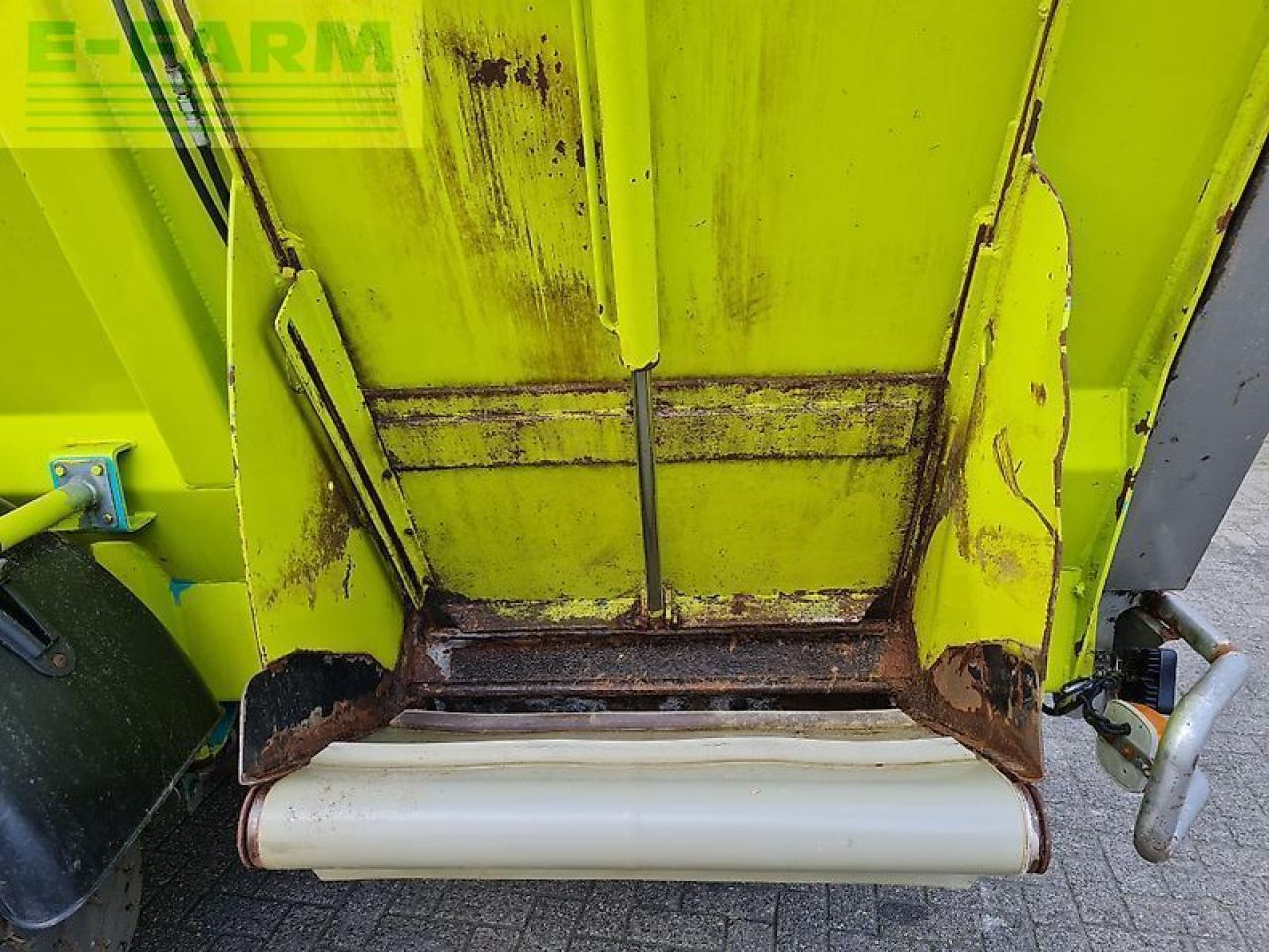 Peralatan ternak Storti greyhound 20 m3 horizontaal zelfrijder: gambar 14 Peralatan ternak Storti greyhound 20 m3 horizontaal zelfrijder: gambar 14