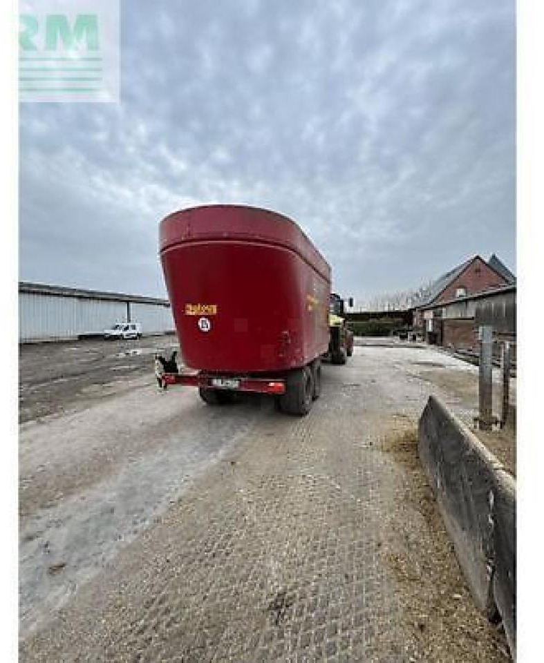 Strautmann verti mix 2401 - Peralatan ternak: gambar 2 Strautmann verti mix 2401 - Peralatan ternak: gambar 2