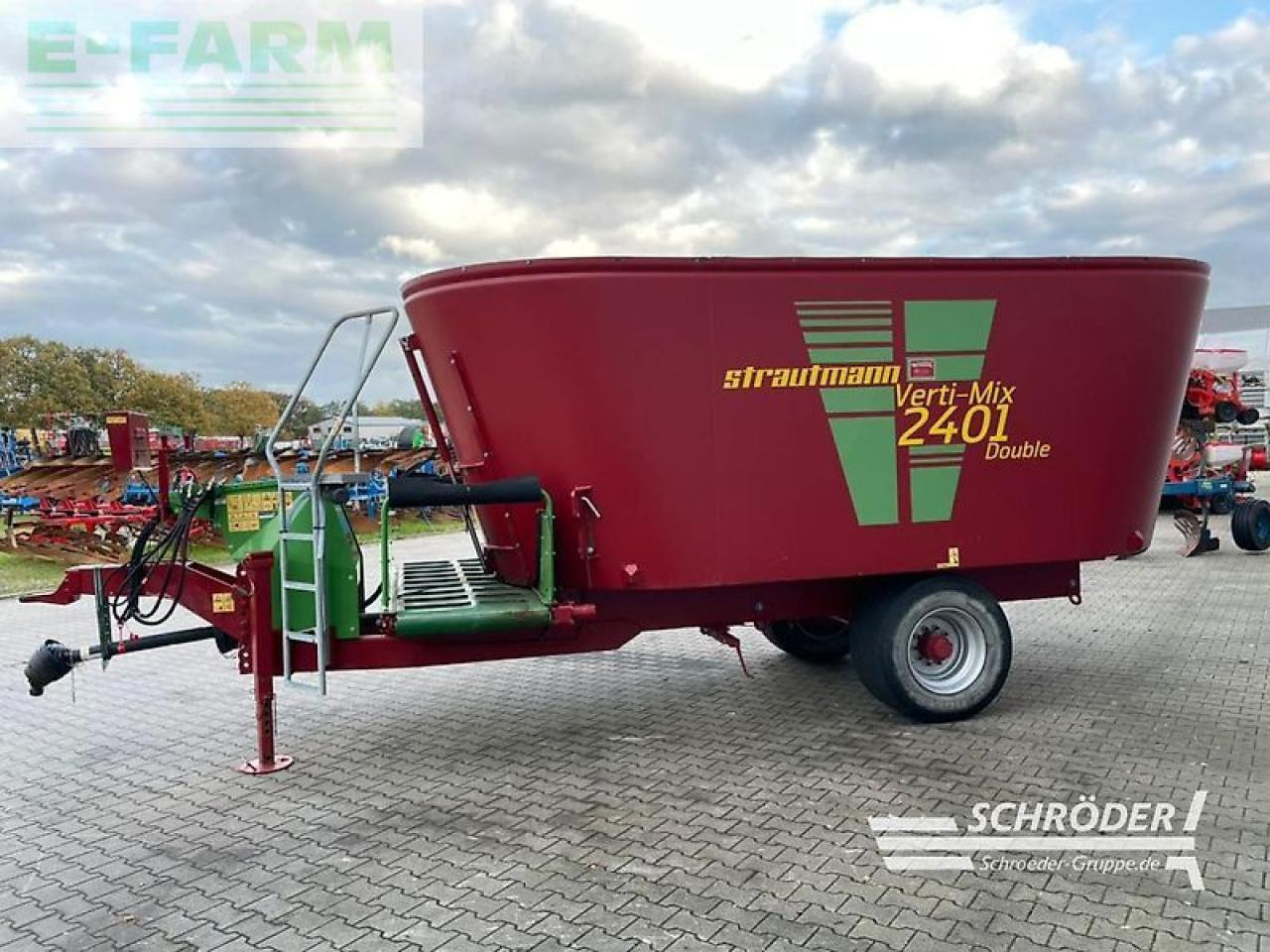 Strautmann verti mix 2401 double - Peralatan ternak: gambar 4 Strautmann verti mix 2401 double - Peralatan ternak: gambar 4