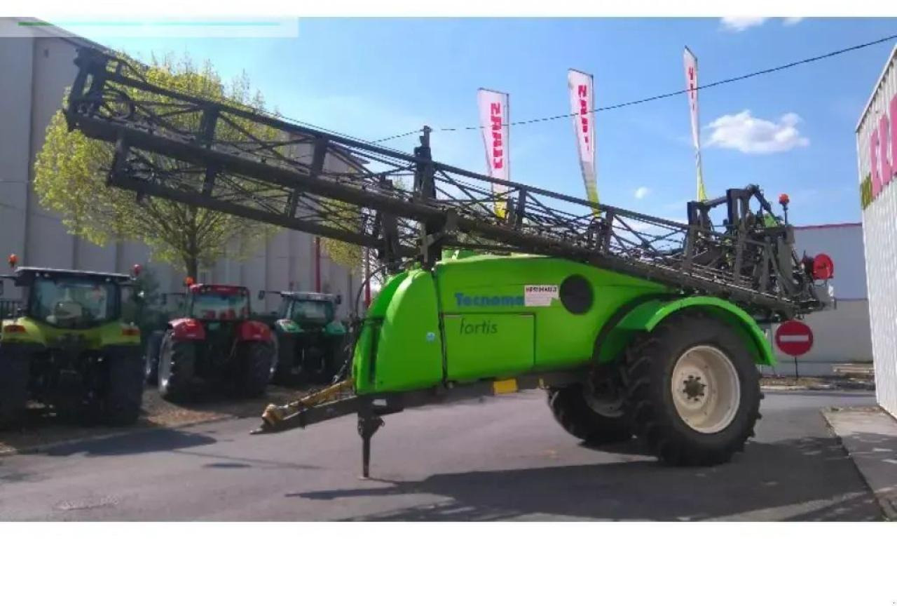 Tecnoma fortis 4300 - Penyemprot tertinggal: gambar 1 Tecnoma fortis 4300 - Penyemprot tertinggal: gambar 1