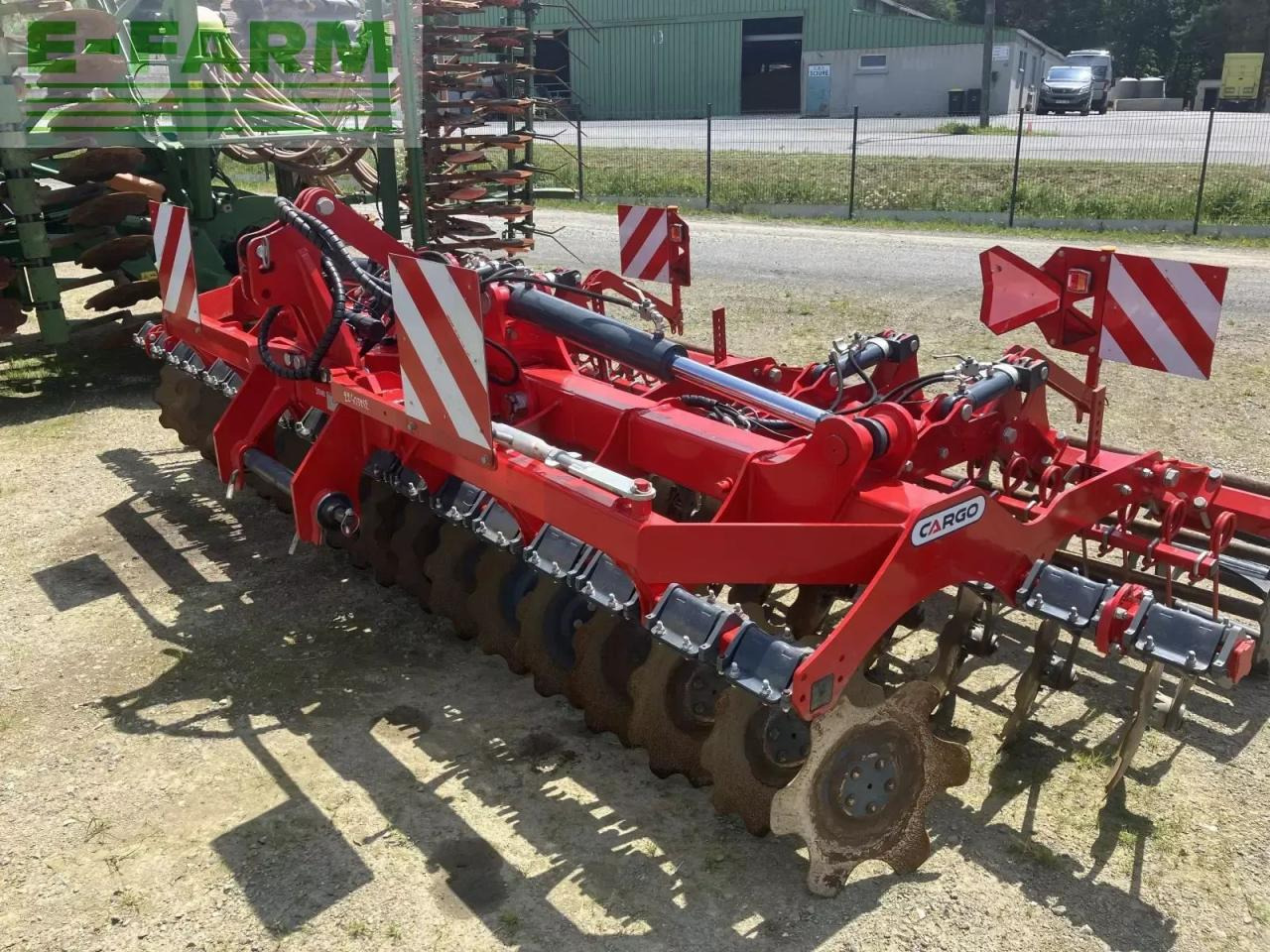 Unia dechaumeur unia cargo txl45 - Petani: gambar 1 Unia dechaumeur unia cargo txl45 - Petani: gambar 1