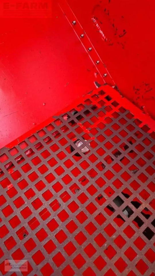 Penabur presisi Väderstad tempo f8 / tpf 8: gambar 12 Penabur presisi Väderstad tempo f8 / tpf 8: gambar 12