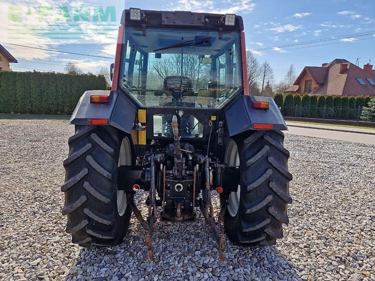 Valtra 8050 hitech HiTech - Traktor: gambar 4 Valtra 8050 hitech HiTech - Traktor: gambar 4