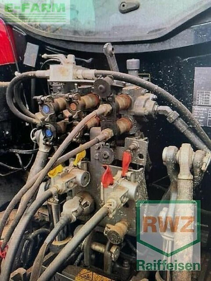 Valtra a85 - Traktor: gambar 4 Valtra a85 - Traktor: gambar 4