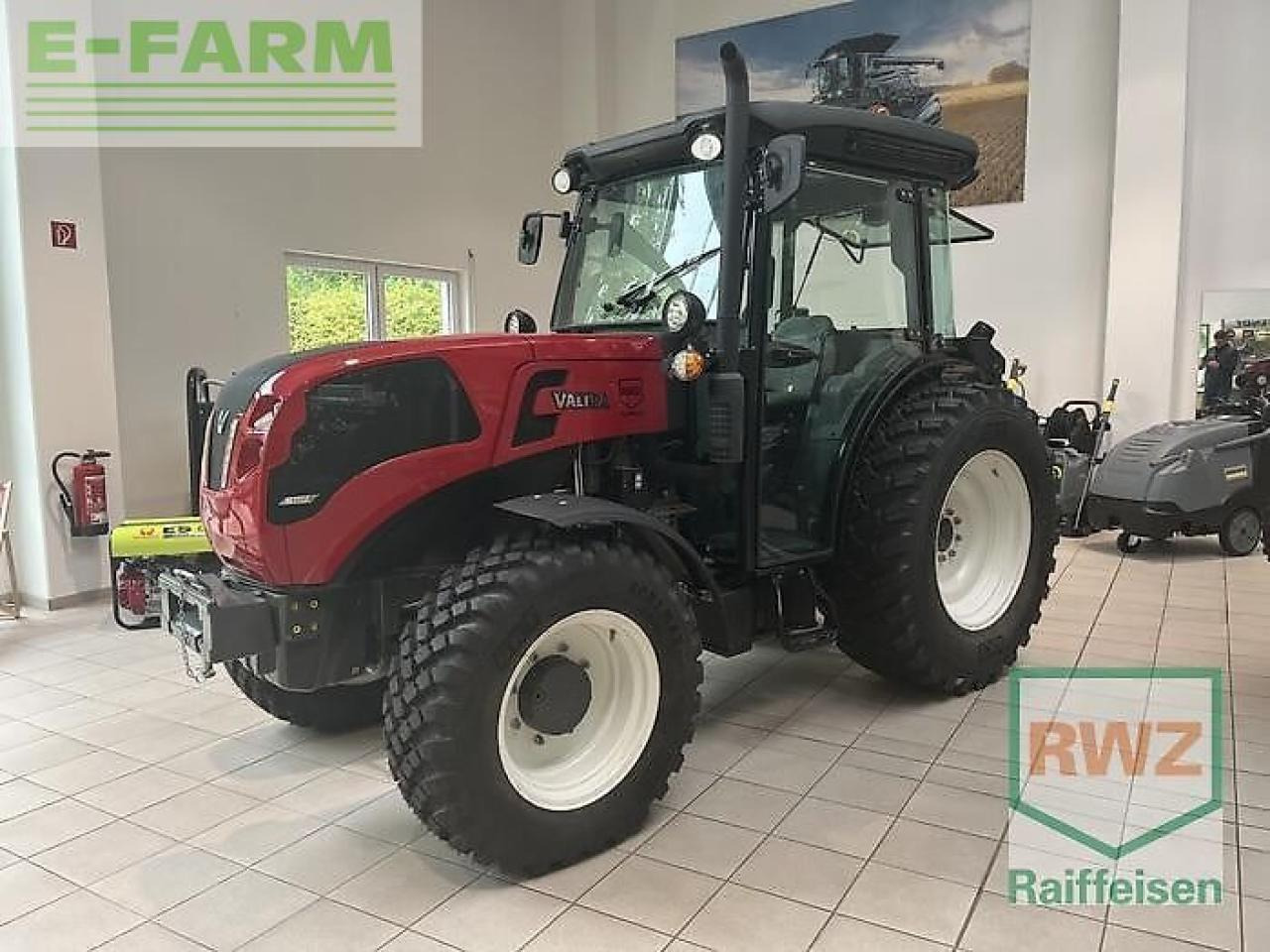 Valtra f105s 2d3 - Traktor: gambar 2 Valtra f105s 2d3 - Traktor: gambar 2