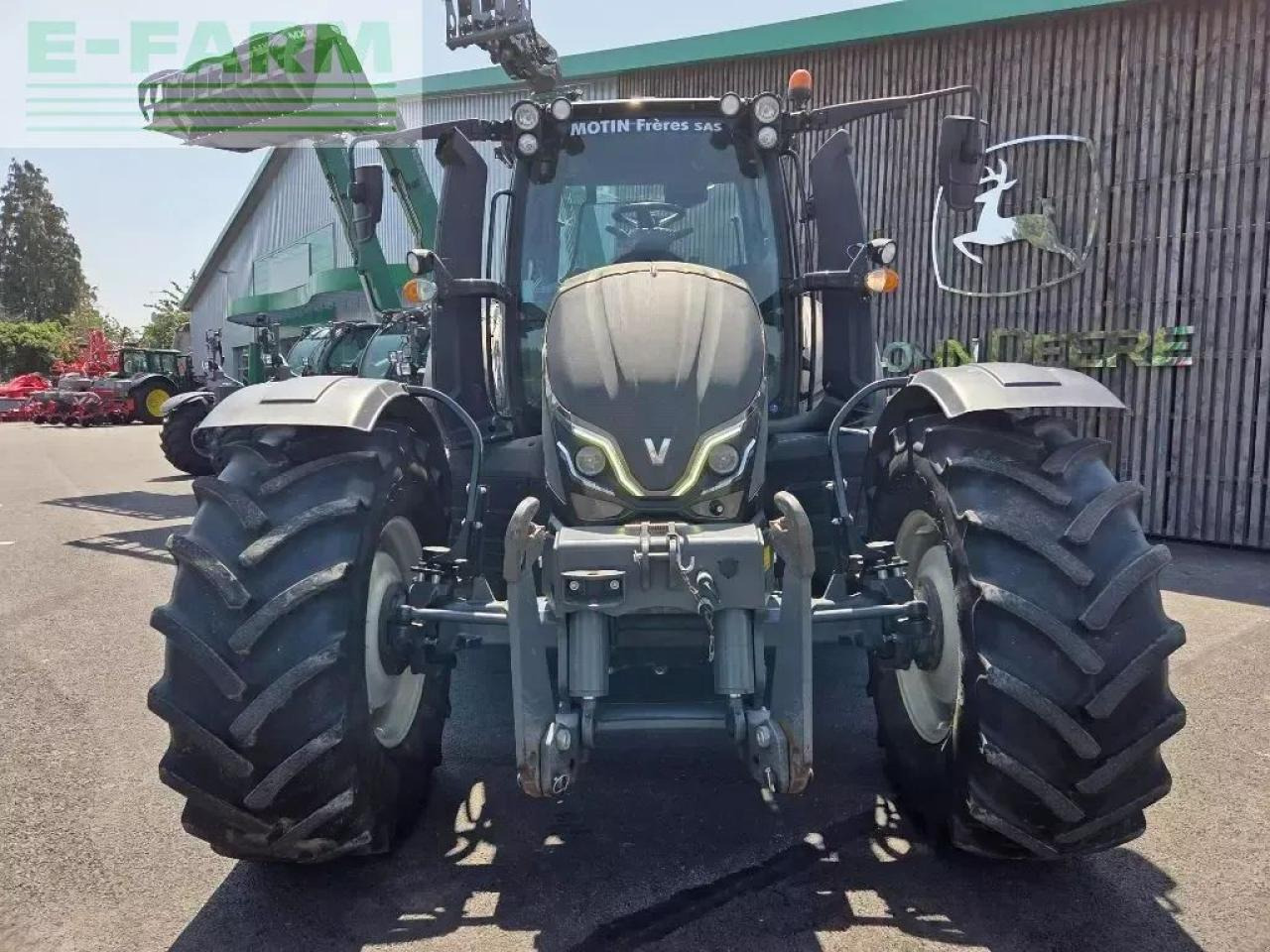 Valtra n135 - Traktor: gambar 5 Valtra n135 - Traktor: gambar 5