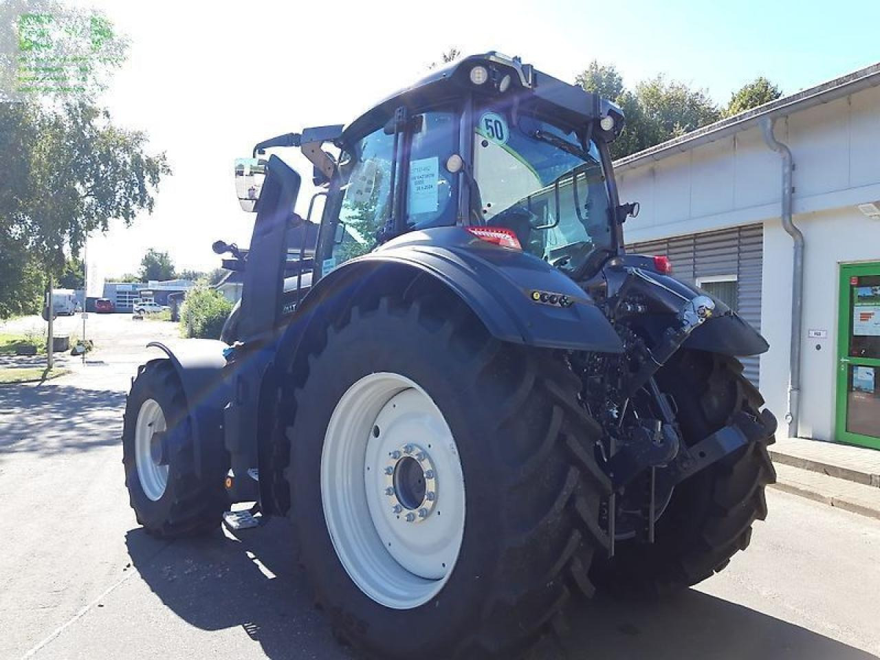 Valtra q265 - Traktor: gambar 3 Valtra q265 - Traktor: gambar 3
