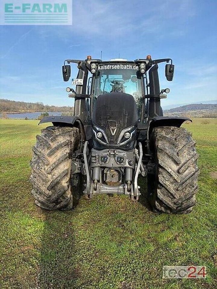 Valtra q305 - Traktor: gambar 1 Valtra q305 - Traktor: gambar 1
