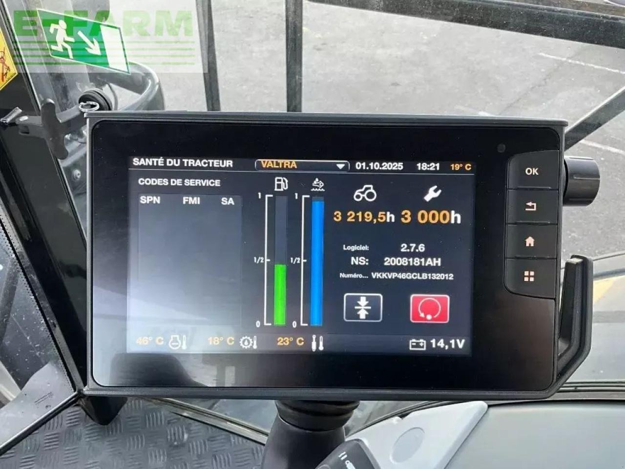 Valtra s324 - Traktor: gambar 2 Valtra s324 - Traktor: gambar 2