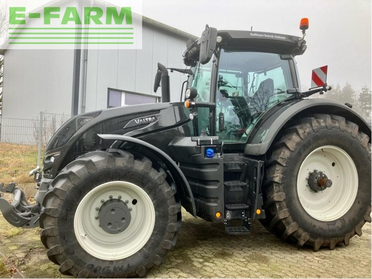 Valtra s324 smarttouch mr19 - Traktor: gambar 2 Valtra s324 smarttouch mr19 - Traktor: gambar 2