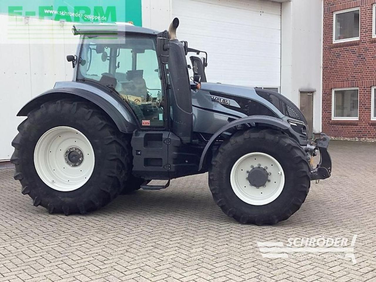 Valtra t 214 d smarttouch - Traktor: gambar 2 Valtra t 214 d smarttouch - Traktor: gambar 2