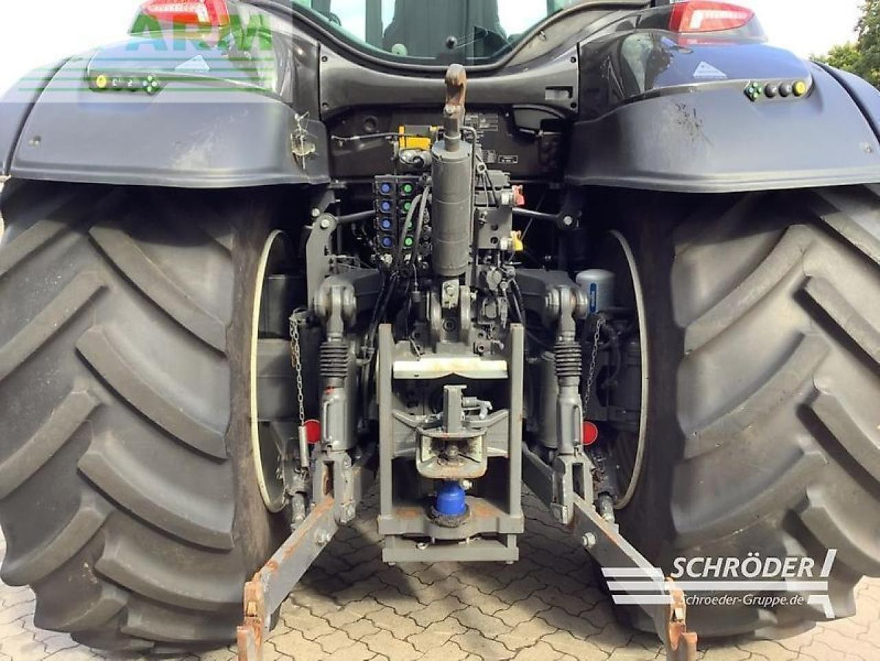 Valtra t 214 d smarttouch | rtk | unlimited - Traktor: gambar 5 Valtra t 214 d smarttouch | rtk | unlimited - Traktor: gambar 5