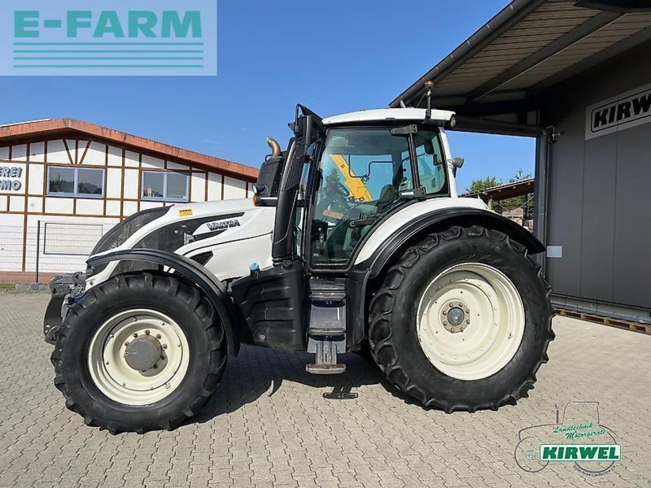 Valtra t 214 direct Direct - Traktor: gambar 3 Valtra t 214 direct Direct - Traktor: gambar 3