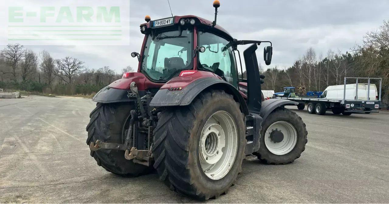 Valtra t 214 v smarttouch - Traktor: gambar 4 Valtra t 214 v smarttouch - Traktor: gambar 4