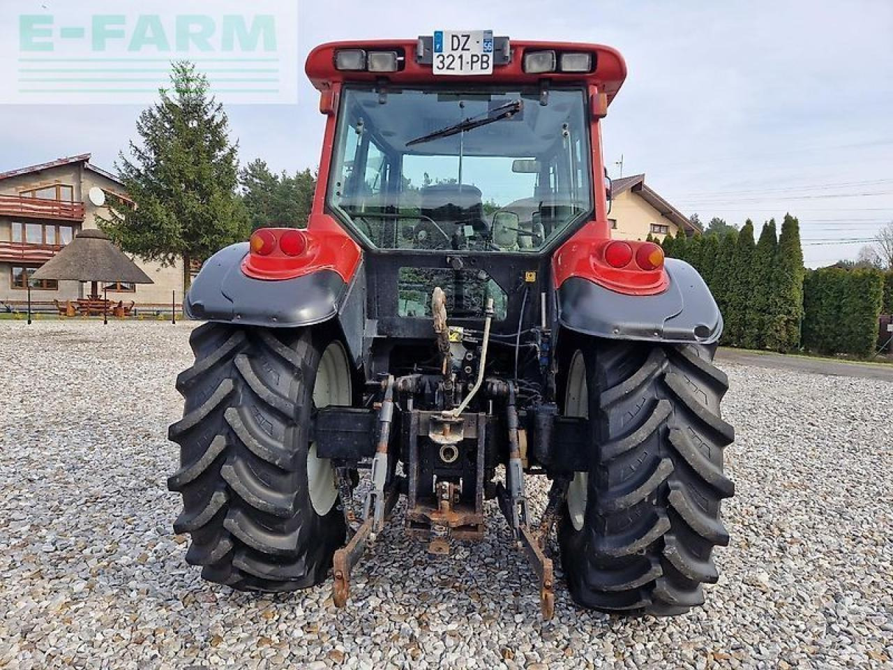 Valtra t120 - Traktor: gambar 4 Valtra t120 - Traktor: gambar 4
