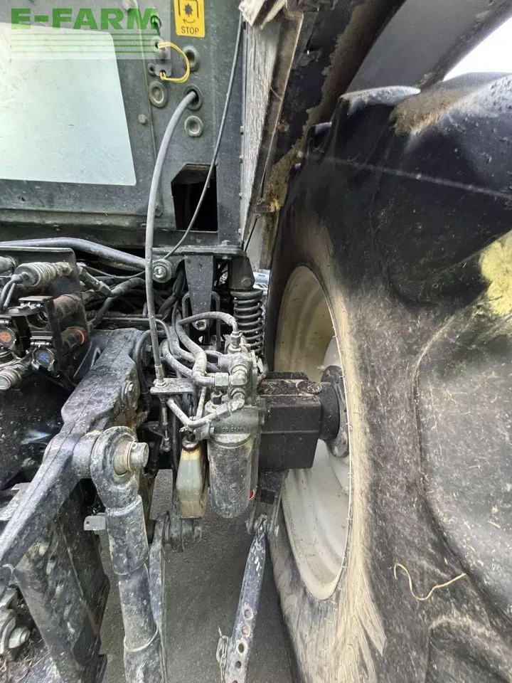 Valtra t121 hitech HiTech - Traktor: gambar 5 Valtra t121 hitech HiTech - Traktor: gambar 5