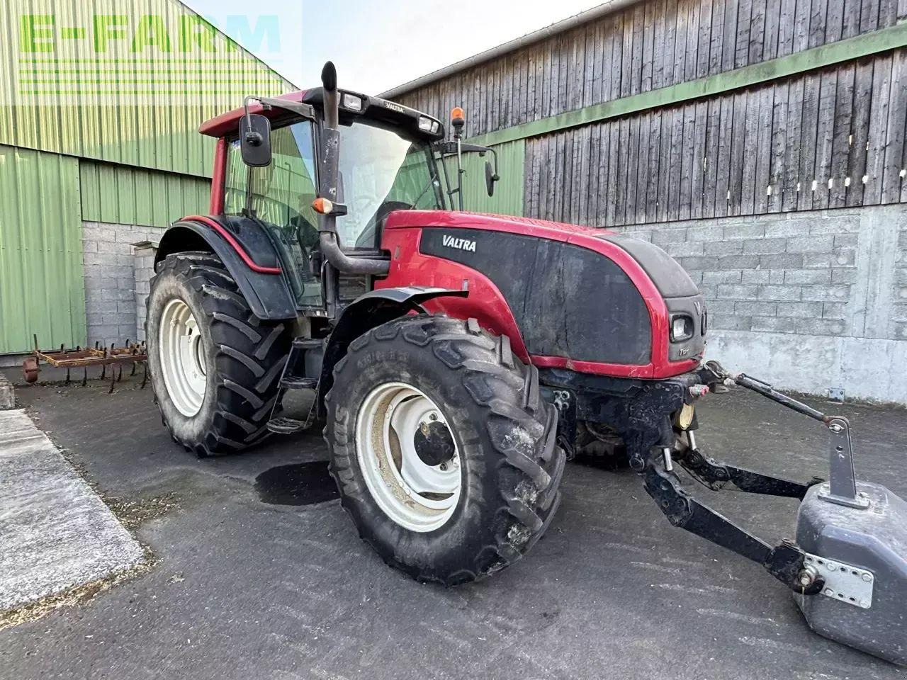 Valtra t121 hitech HiTech - Traktor: gambar 4 Valtra t121 hitech HiTech - Traktor: gambar 4