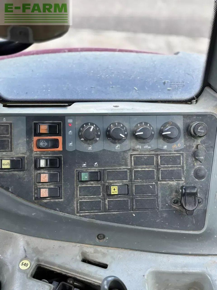 Traktor Valtra t121 hitech HiTech: gambar 9 Traktor Valtra t121 hitech HiTech: gambar 9