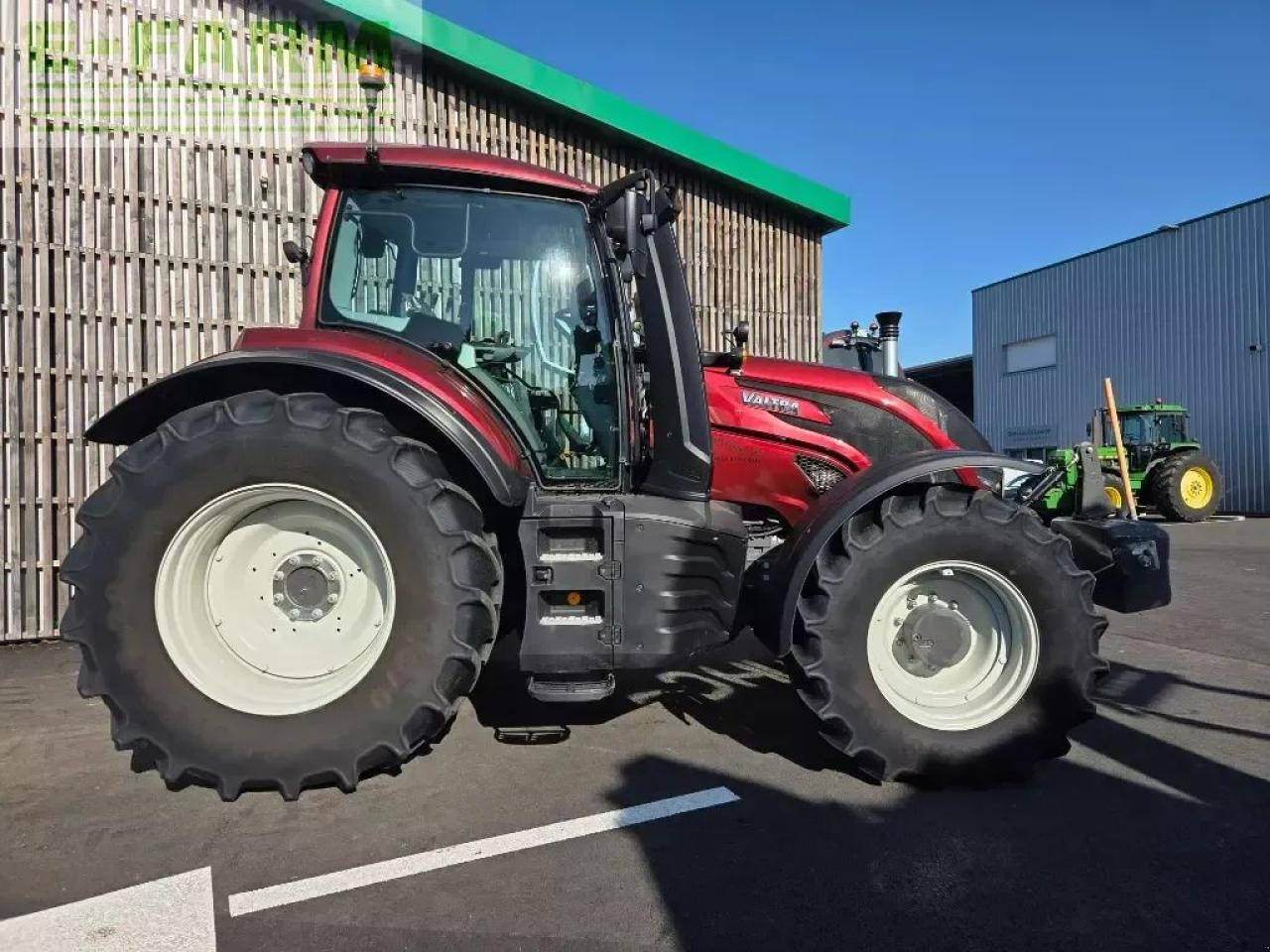 Valtra t145 active Active - Traktor: gambar 2 Valtra t145 active Active - Traktor: gambar 2