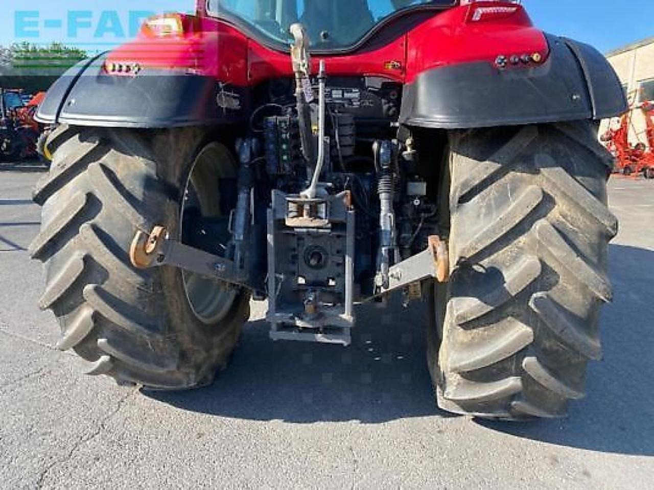 Valtra t194 versu Versu - Traktor: gambar 2 Valtra t194 versu Versu - Traktor: gambar 2