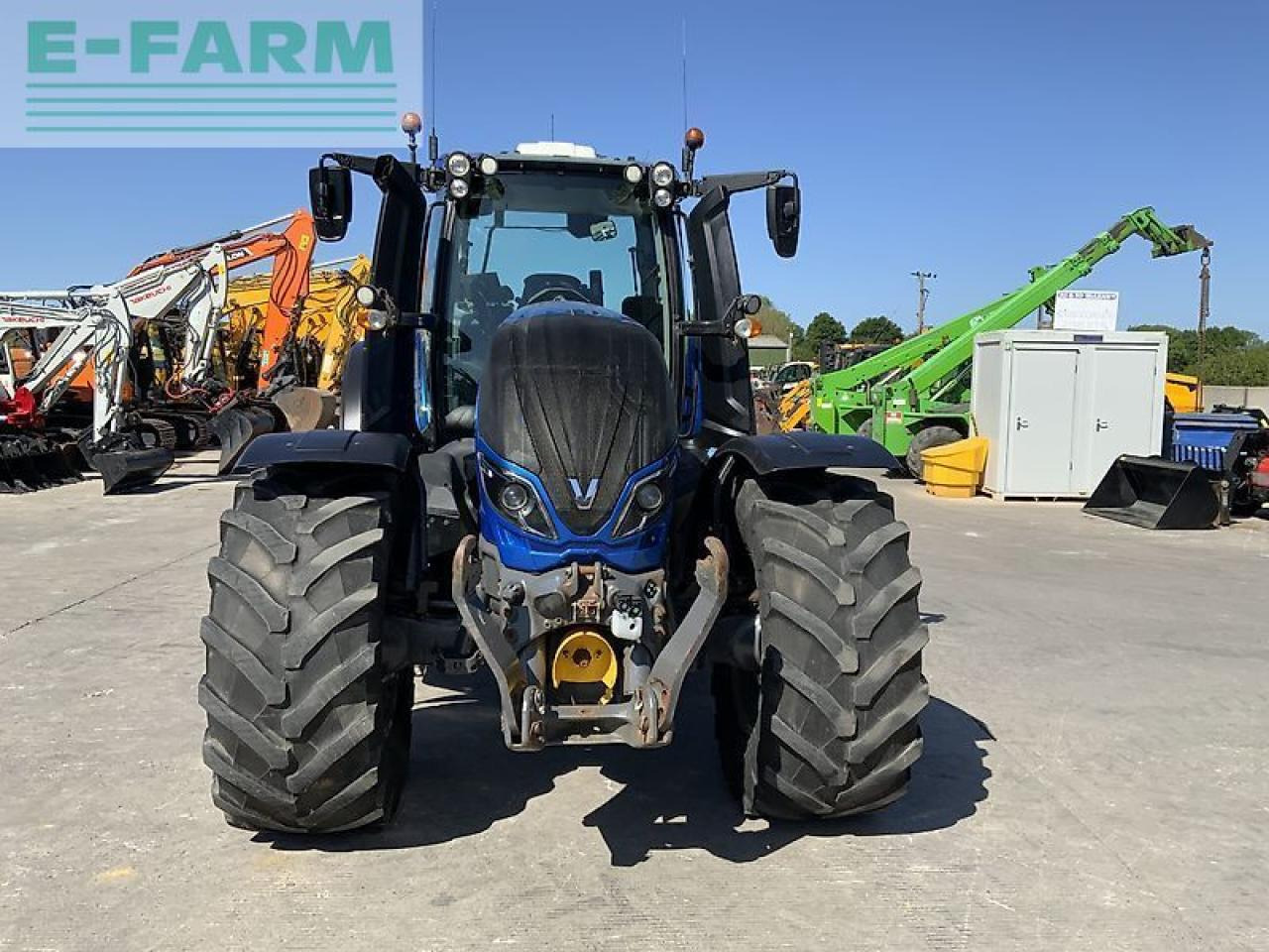 Valtra t234 direct twin track reverse drive tractor (st23213) Direct - Traktor: gambar 3 Valtra t234 direct twin track reverse drive tractor (st23213) Direct - Traktor: gambar 3