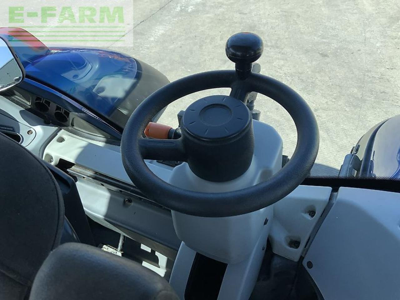 Traktor Valtra t234 direct twin track reverse drive tractor (st23213) Direct: gambar 19