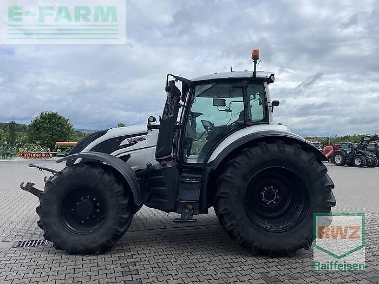 Valtra t234d - Traktor: gambar 4 Valtra t234d - Traktor: gambar 4