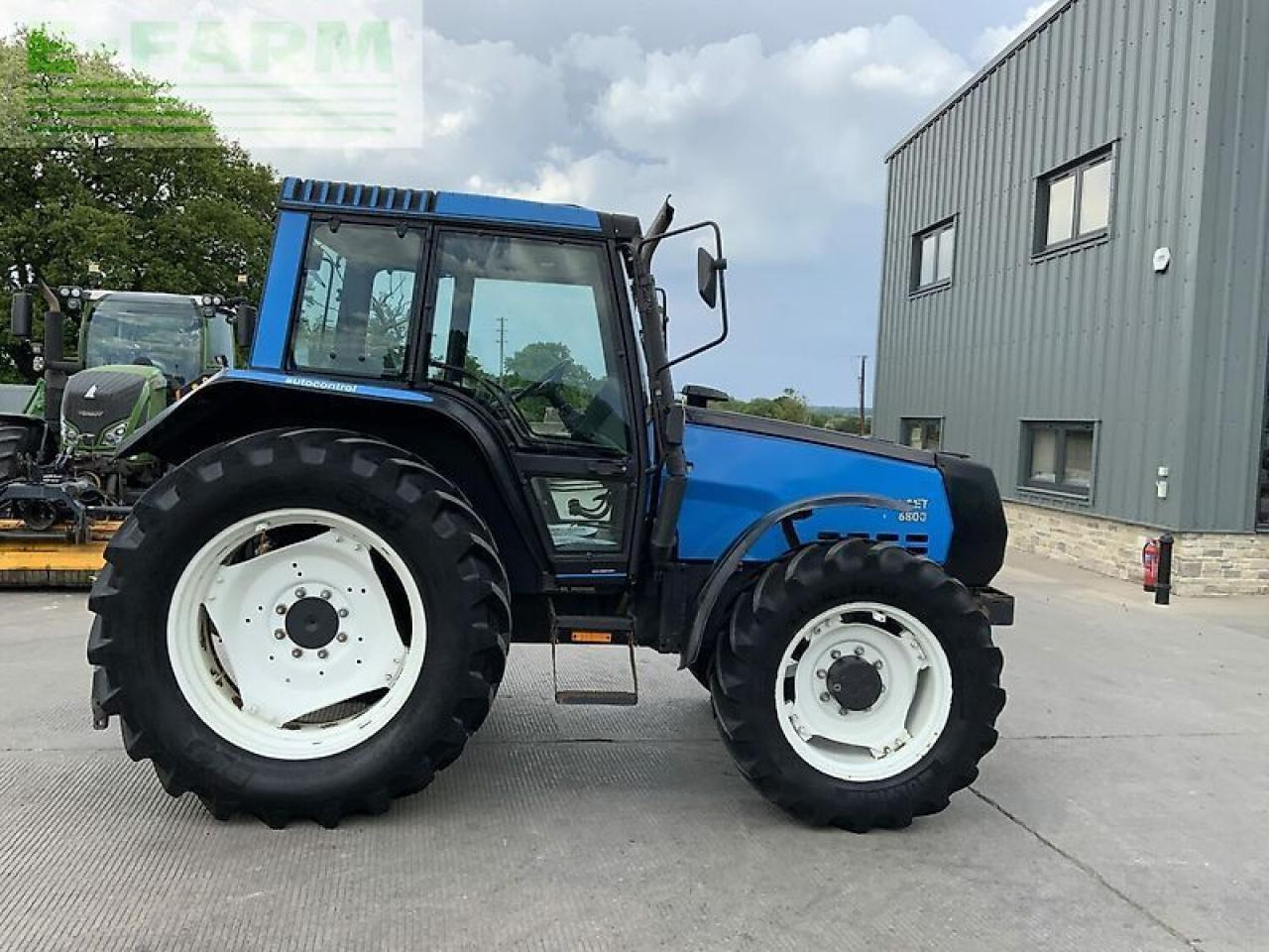 Valtra valtra/valmet 6800 tractor (st23222) - Traktor: gambar 1 Valtra valtra/valmet 6800 tractor (st23222) - Traktor: gambar 1