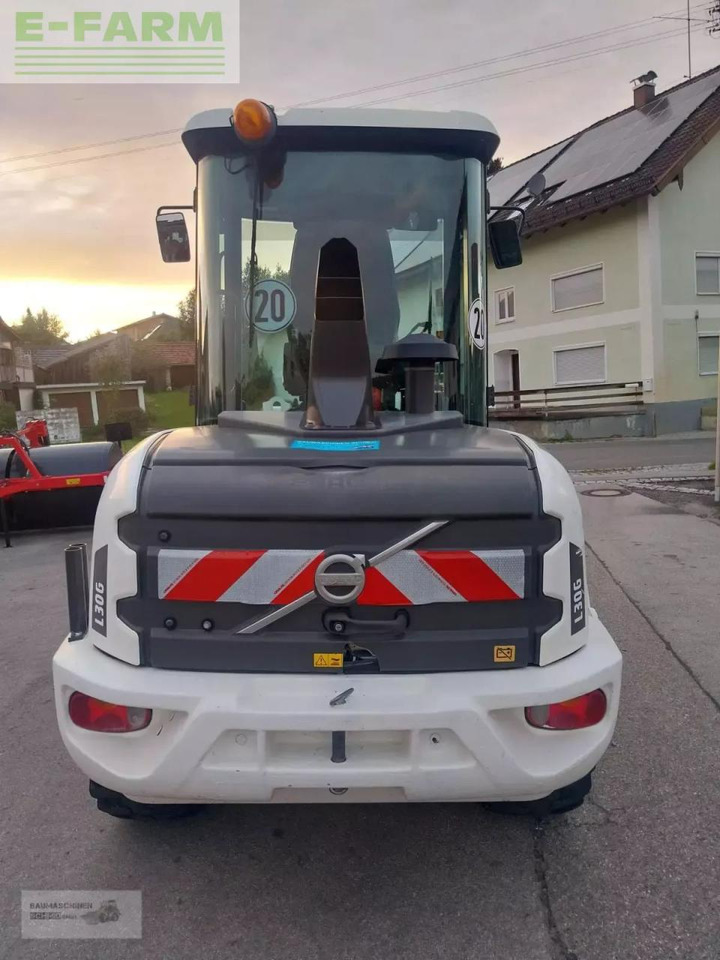 Volvo l 30g - Ekskavator mini: gambar 4 Volvo l 30g - Ekskavator mini: gambar 4