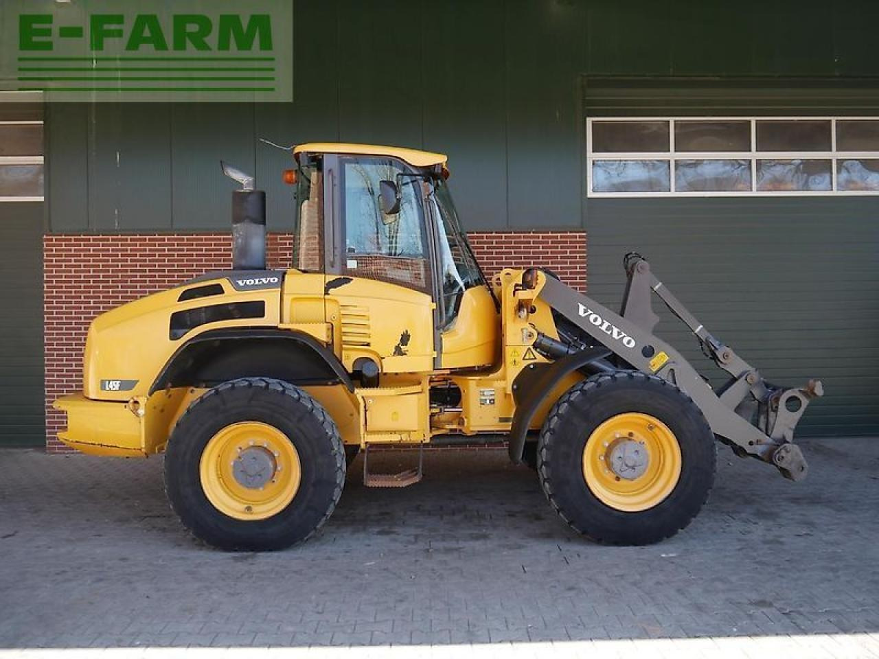 Volvo l45f - Ekskavator mini: gambar 5 Volvo l45f - Ekskavator mini: gambar 5