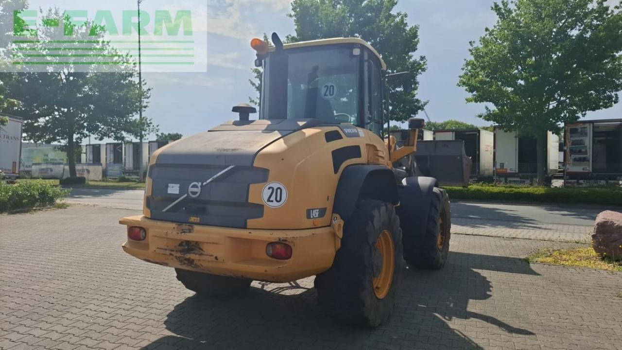 Volvo l45h-tp - Ekskavator mini: gambar 3 Volvo l45h-tp - Ekskavator mini: gambar 3