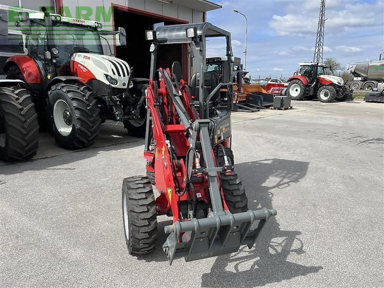 Weidemann 1140 light - Ekskavator mini: gambar 2 Weidemann 1140 light - Ekskavator mini: gambar 2