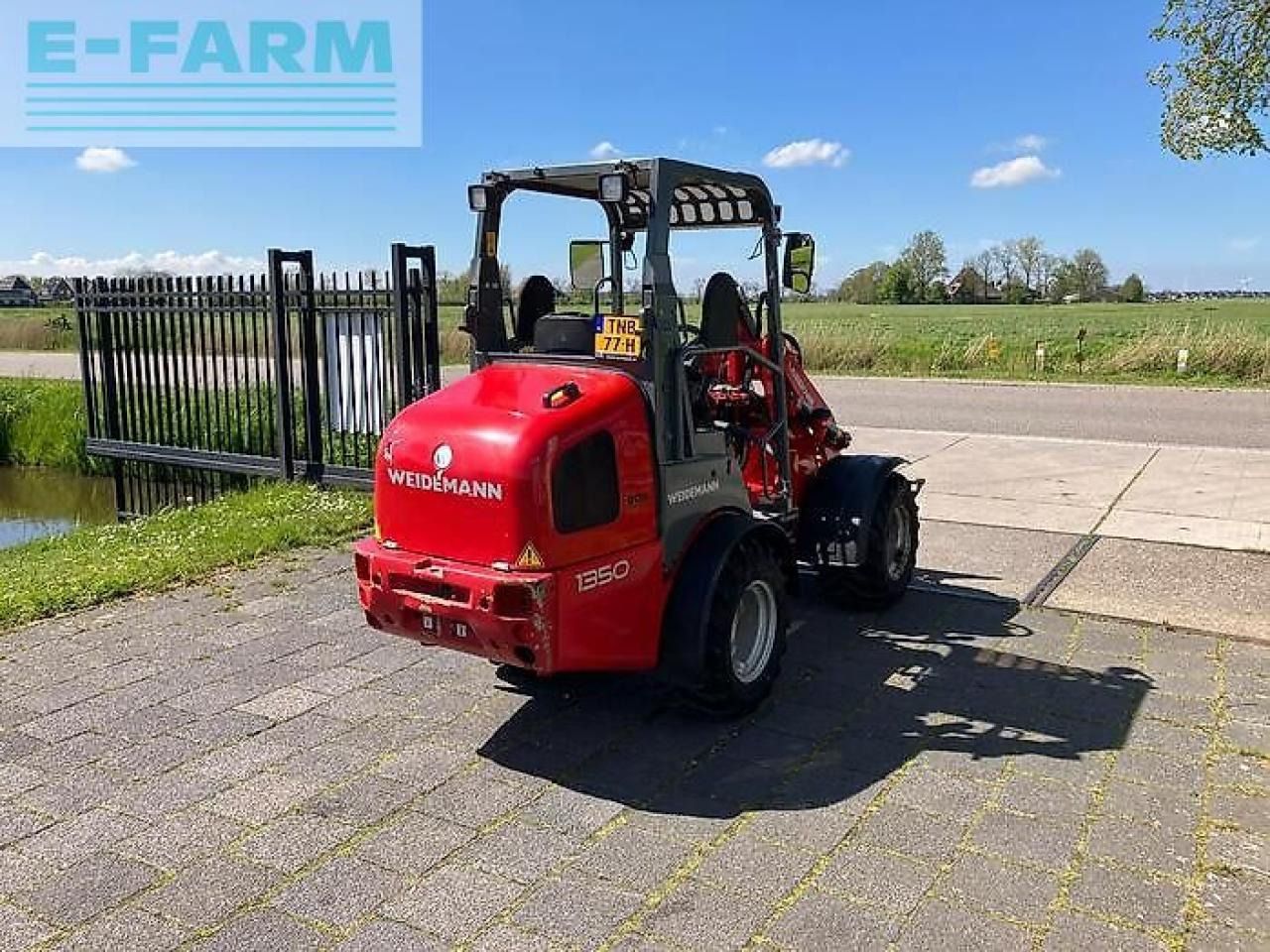 Weidemann 1350 cx - Ekskavator mini: gambar 4 Weidemann 1350 cx - Ekskavator mini: gambar 4
