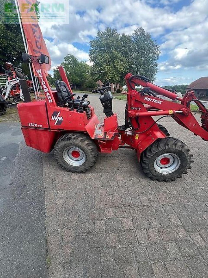 Weidemann 1370 p48 - Ekskavator mini: gambar 4 Weidemann 1370 p48 - Ekskavator mini: gambar 4