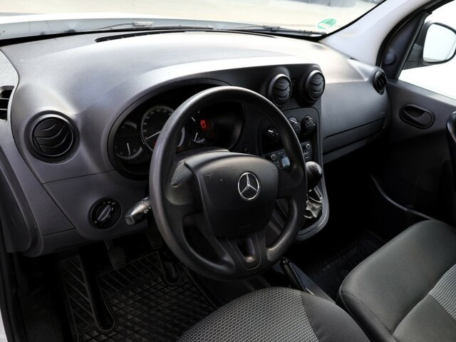 MERCEDES-BENZ Citan 111 CDI Kasten,Klima,Sortimo Ausbau - Van penumpang: gambar 2 MERCEDES-BENZ Citan 111 CDI Kasten,Klima,Sortimo Ausbau - Van penumpang: gambar 2