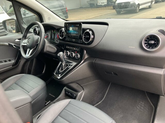 MERCEDES-BENZ EQT 200 Progressive,Navi,LED,Rückfahrkamera - Van penumpang, Van listrik: gambar 4 MERCEDES-BENZ EQT 200 Progressive,Navi,LED,Rückfahrkamera - Van penumpang, Van listrik: gambar 4