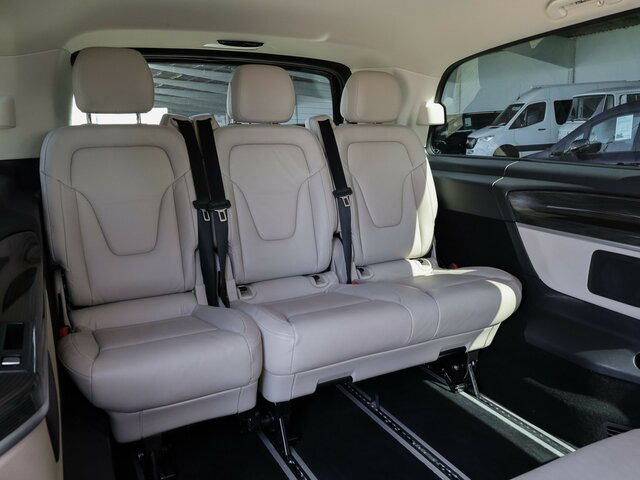 MERCEDES-BENZ EQV 300 Avantgarde Extralang,8Sitze,Leder beige - Bus mini, Bus listrik: gambar 4 MERCEDES-BENZ EQV 300 Avantgarde Extralang,8Sitze,Leder beige - Bus mini, Bus listrik: gambar 4