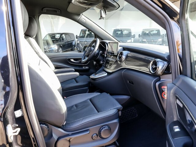 MERCEDES-BENZ EQV 300 Avantgarde Line,lang,7Sitze,2xKlima,LED... - Bus mini, Bus listrik: gambar 5 MERCEDES-BENZ EQV 300 Avantgarde Line,lang,7Sitze,2xKlima,LED... - Bus mini, Bus listrik: gambar 5