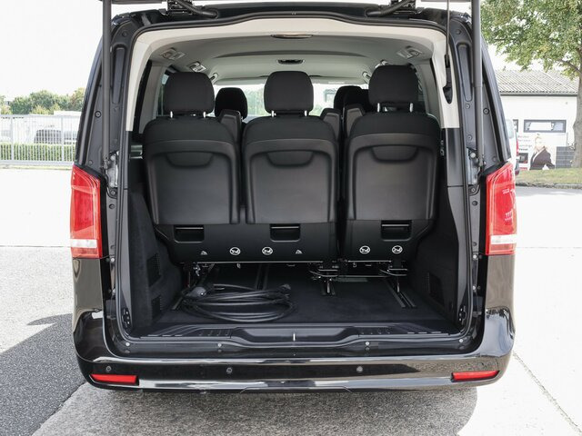 MERCEDES-BENZ EQV 300 lang,7Sitze,2xKlima,2xSchiebetür el.,LED... - Van penumpang, Van listrik: gambar 2 MERCEDES-BENZ EQV 300 lang,7Sitze,2xKlima,2xSchiebetür el.,LED... - Van penumpang, Van listrik: gambar 2