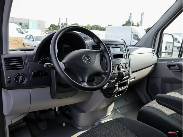 MERCEDES-BENZ Sprinter 214 CDI DOKA Pritsche,Klima,EURO6 - Van dengan terpal samping, Van kombi: gambar 4 MERCEDES-BENZ Sprinter 214 CDI DOKA Pritsche,Klima,EURO6 - Van dengan terpal samping, Van kombi: gambar 4