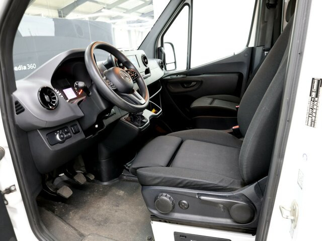 MERCEDES-BENZ Sprinter 314 CDI DOKA,Allrad,Standheizung - Van dengan terpal samping, Van kombi: gambar 2 MERCEDES-BENZ Sprinter 314 CDI DOKA,Allrad,Standheizung - Van dengan terpal samping, Van kombi: gambar 2