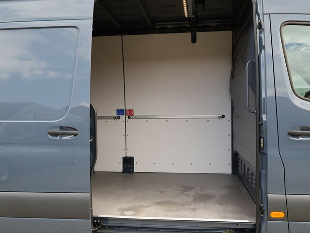 MERCEDES-BENZ Sprinter 315 CDI Kasten,3924mm,Automatik,LED... - Van panel: gambar 2 MERCEDES-BENZ Sprinter 315 CDI Kasten,3924mm,Automatik,LED... - Van panel: gambar 2