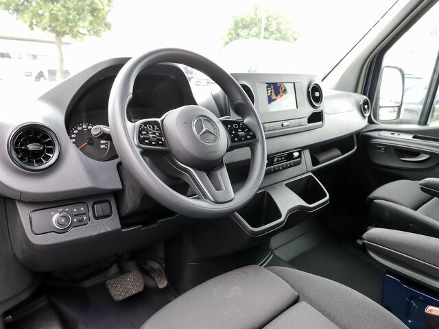 MERCEDES-BENZ Sprinter 315 CDI Maxi KombiTourer,8Sitze,Kamera - Bus mini, Van penumpang: gambar 4 MERCEDES-BENZ Sprinter 315 CDI Maxi KombiTourer,8Sitze,Kamera - Bus mini, Van penumpang: gambar 4
